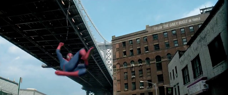 Illustration for article titled Screencaps Reveal All the Secrets in the Amazing Spider-Man 2 Trailer!